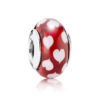 Charm en verre rouge avec cœurs blancs et en argent 925